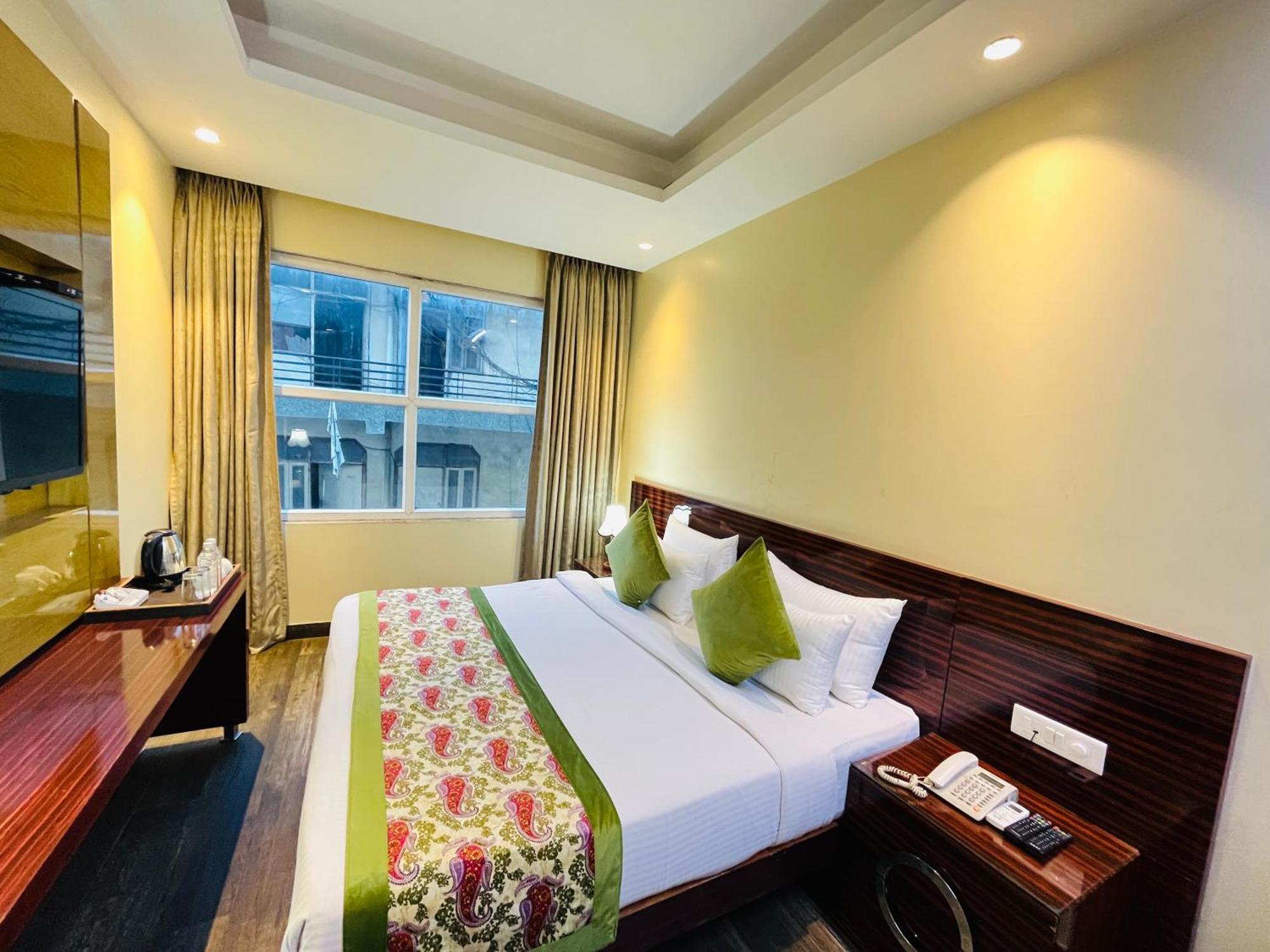 Hotel Banz Near Indira Gandhi Airport Delhi Nova Deli Exterior foto
