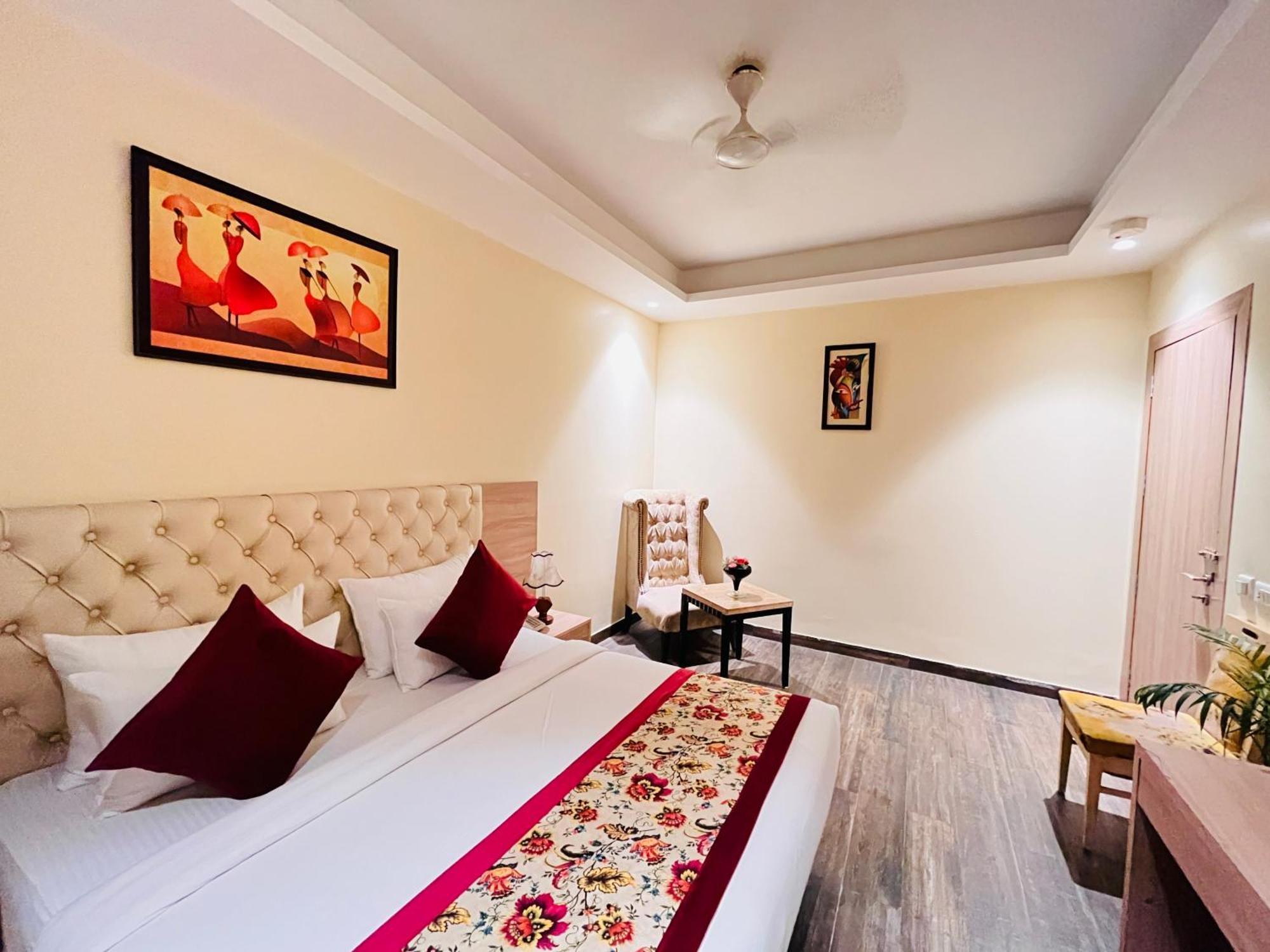 Hotel Banz Near Indira Gandhi Airport Delhi Nova Deli Exterior foto